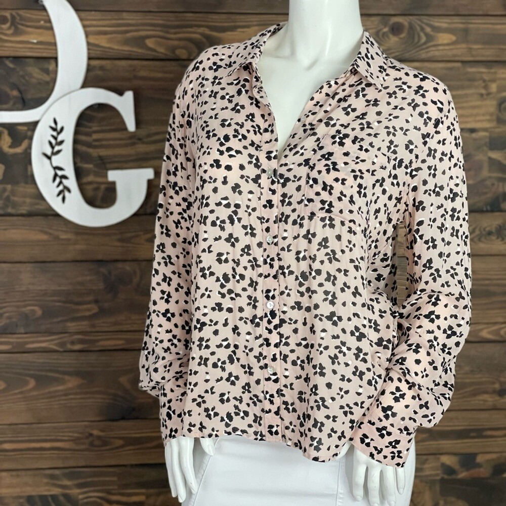 Rails | Floral Cheetah Button Down Blouse Lightweight Airy Single Front Pocket